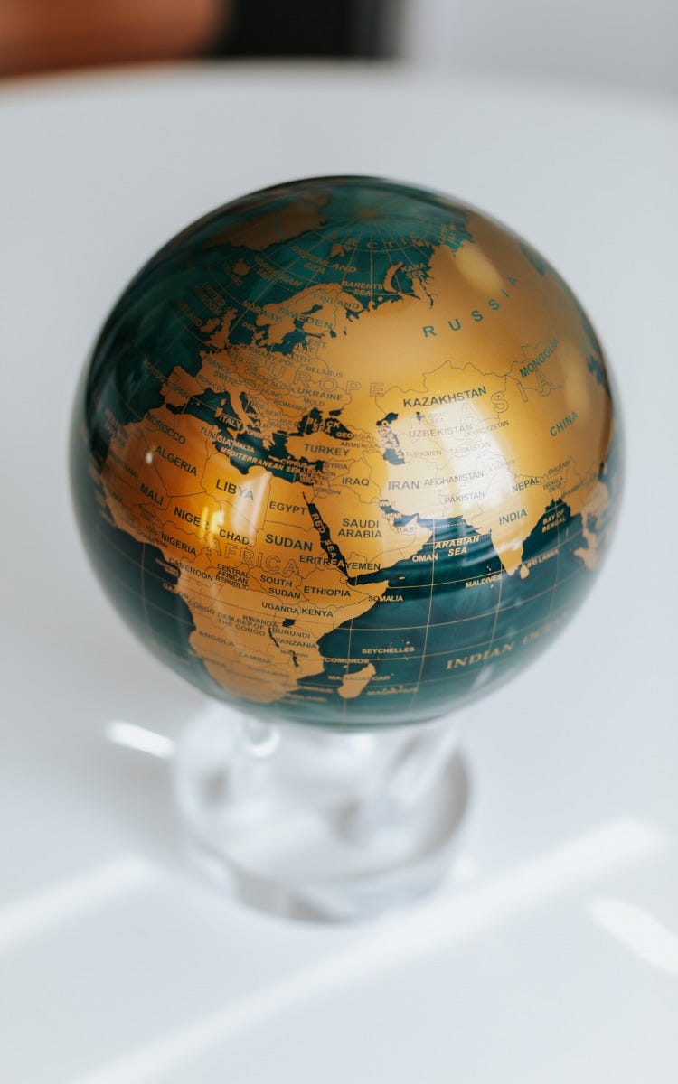 GREEN AND GOLD MOVA GLOBE 6"