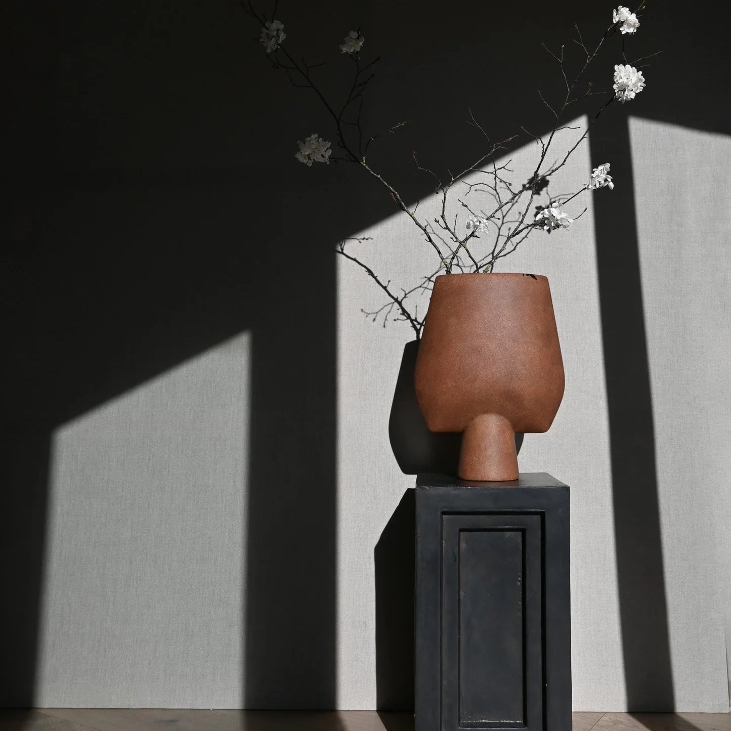 Normode Copenhagen - Sphere Vase Square, Big - Terracotta