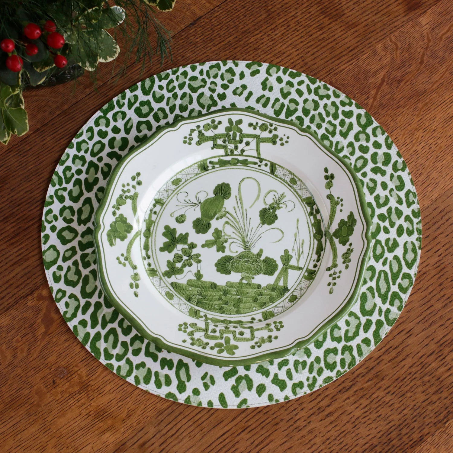 Beatriz Ball - VIDA Faenza 9" Salad Plate Set of 2 White and Green